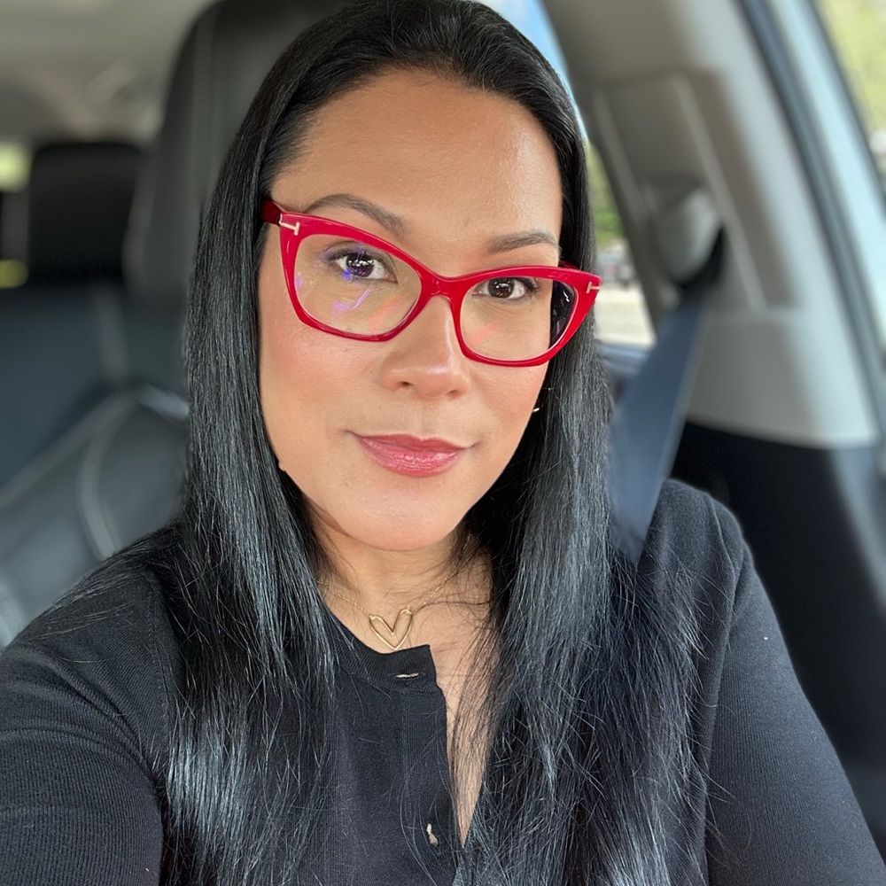 Meet your Posher, Leidy